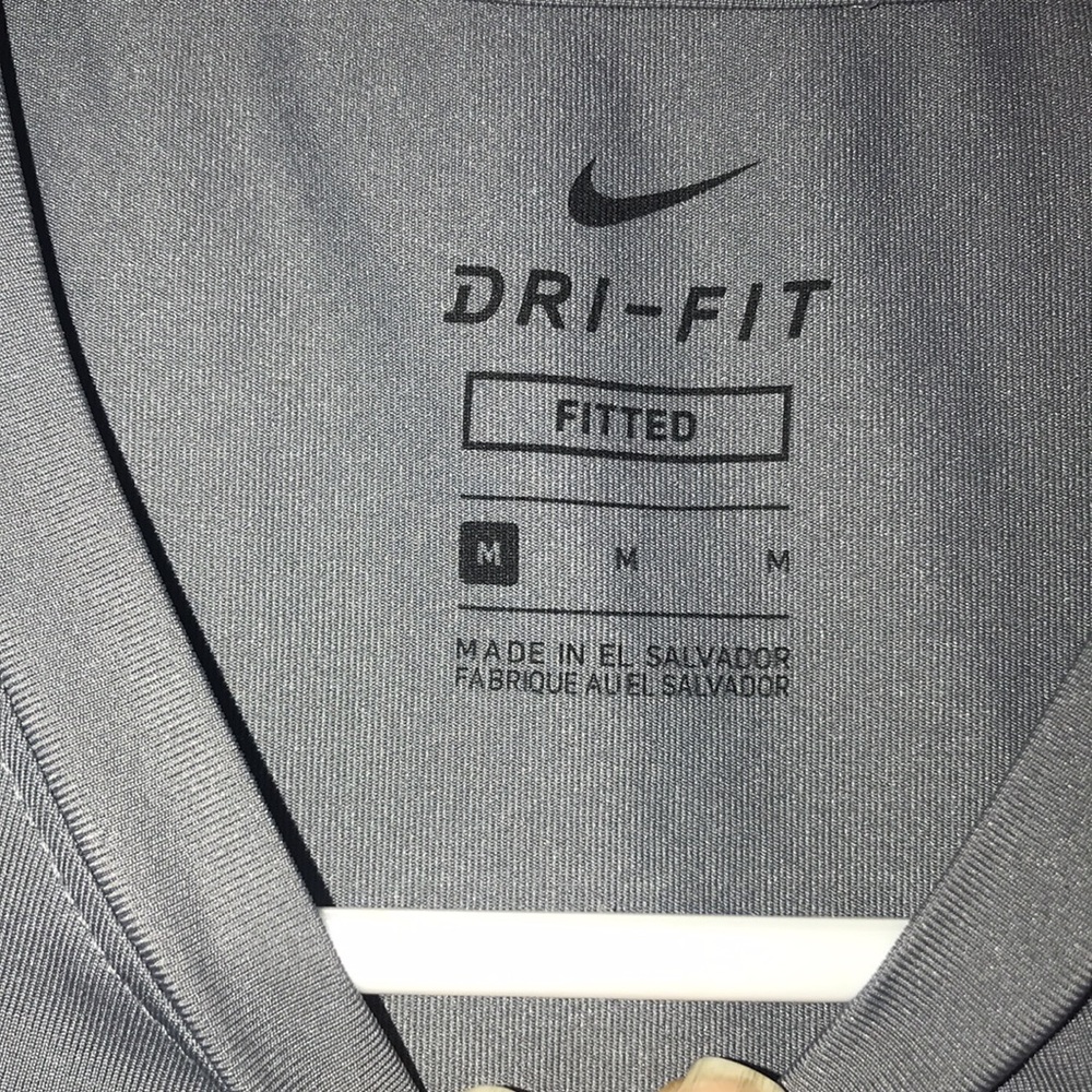 Boy’s Nike Dri-Fit Tee - Picture 5 of 5